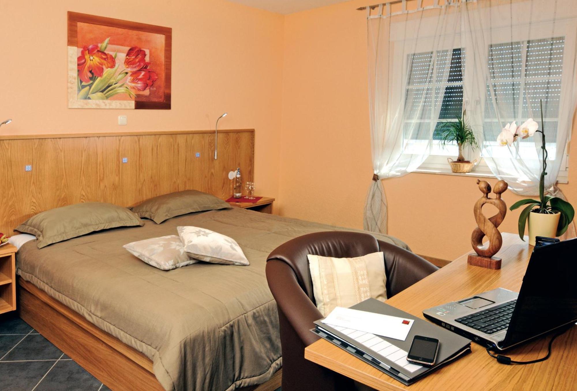 Wolfshotel Am Arendsee アーレンゼー エクステリア 写真